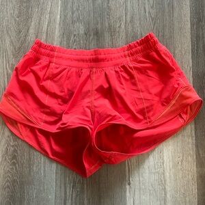 Lululemon Hotty Hot Shorts Low Rise 2.5”